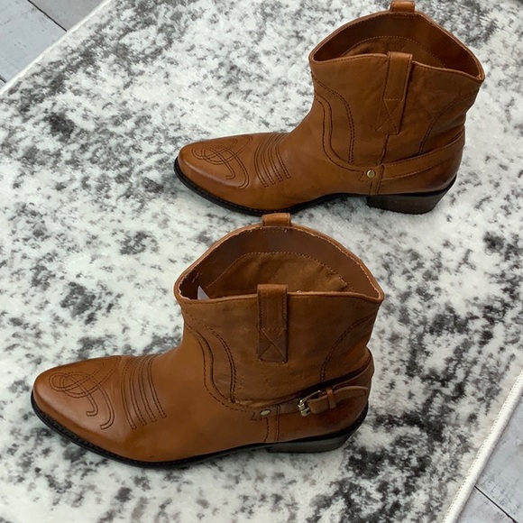 franco sarto western boots